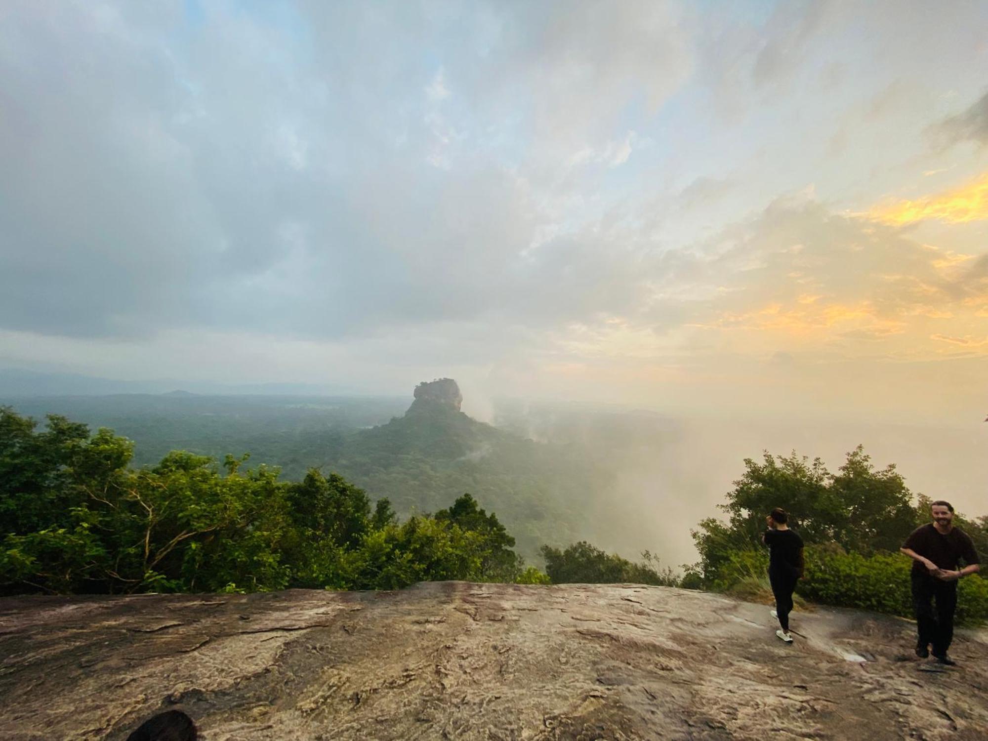 Green House Resort Sigiriya Buitenkant foto